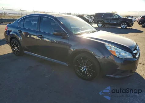 2010 Subaru Legacy 2.5I Premium из США, поврежденный, VIN 4S3BMCG63A3212853